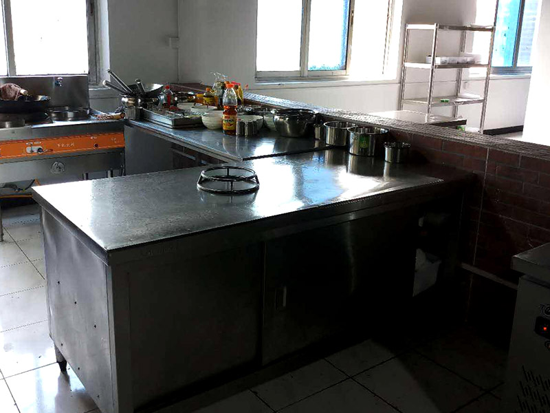 商用廚房設(shè)備 商用廚房設(shè)備