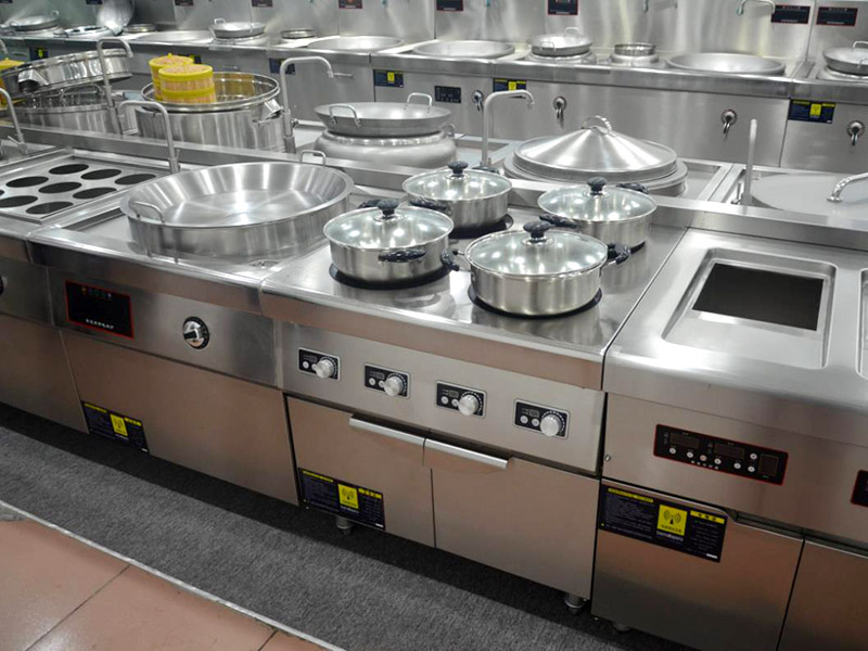 如何選用商用廚房設備？多種挑選技巧！