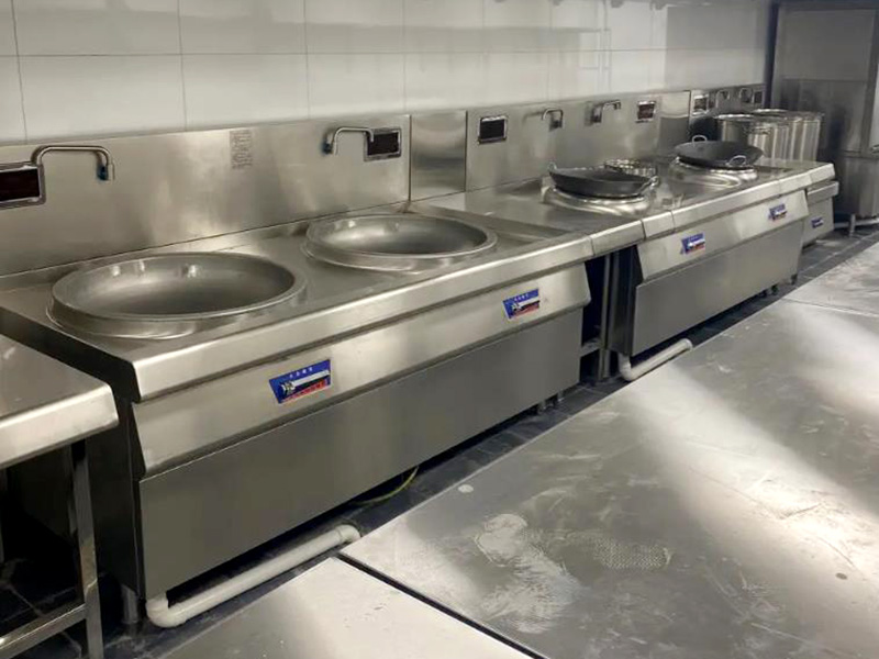 酒樓的廚房設(shè)備誰管？